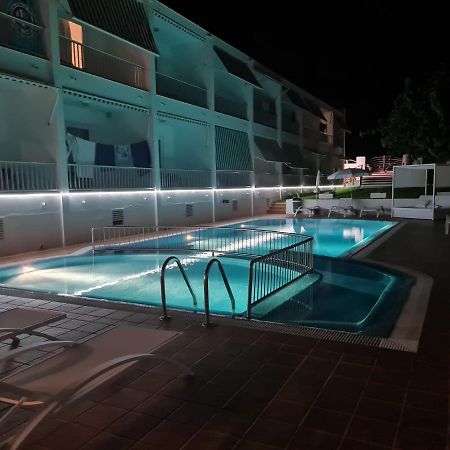 Hostal S'Algaret Fornells  Extérieur photo