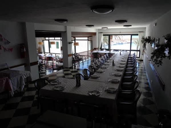 Hostal S'Algaret Fornells  Extérieur photo